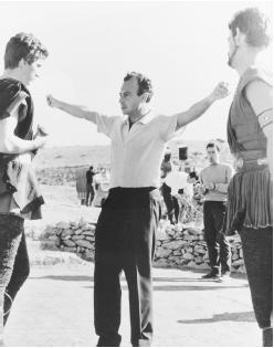 Michael Cacoyannis (center) on the set of Electra