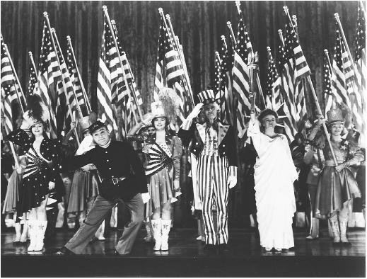 James Cagney with Joan Leslie, Walter Huston, and Rosemary Decamp in Yankee Doodle Dandy